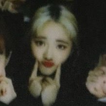 hourly jinsoul (@hourjinsoul) on Twitter photo 