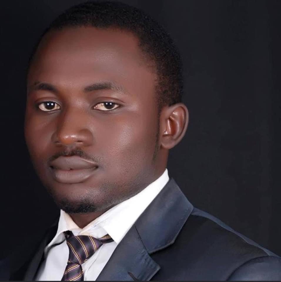SaharaReporters's tweet photo. Court Sends Sowore’s Lawyer, Abubakar Marshal To Prison for Filing Lawsuit Against Ned Nwoko | Sahara Reporters https://t.co/YGWykR3dL8 https://t.co/7Ldd8eQePW