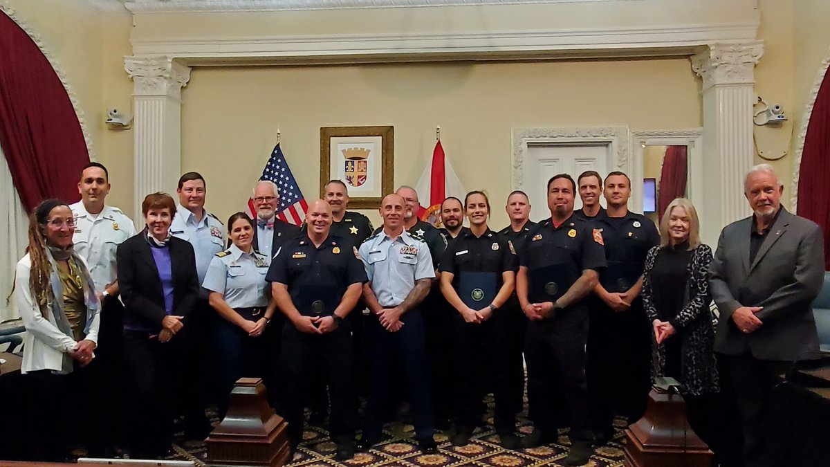 CityStAug's tweet photo. At the February 28 City Commission Meeting, @USCG recognized CityStAugFire &amp; @sjsopio staff for their life saving efforts during the November Nor’easter. Vessels responded to 10 Mayday calls, including five that struck the Bridge of Lions. #CityStAugFire https://t.co/x8BWXMmihp