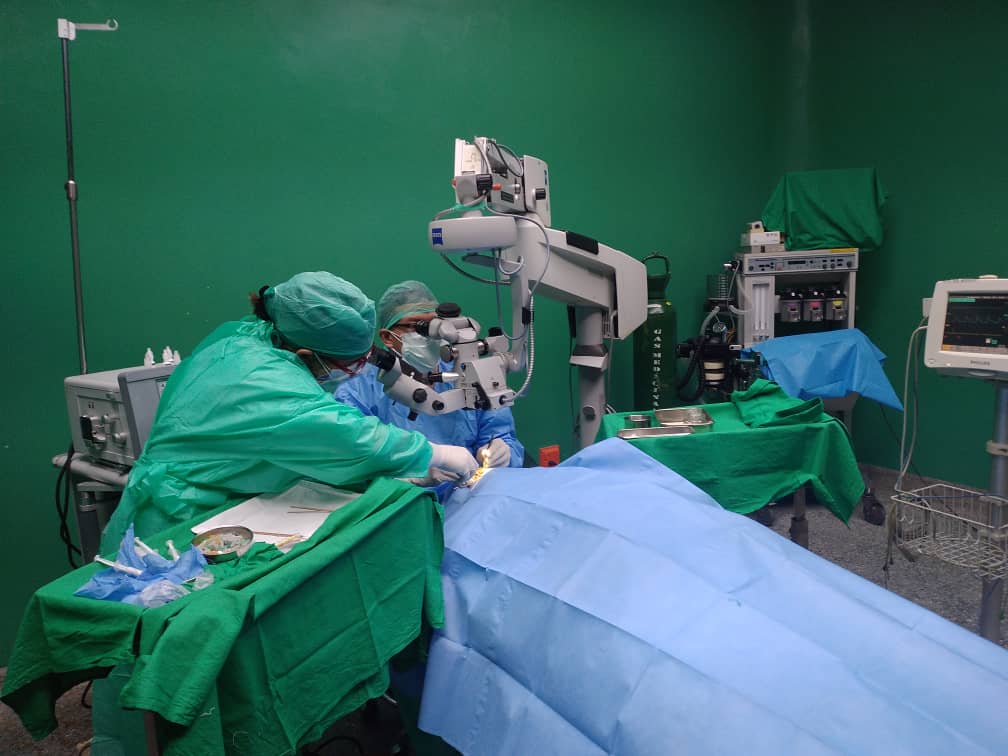 Millones de personas en el mundo claman por tener siempre cercano a un profesional de la salud cubano, reconociendo su altruismo
#ChávezVive #ChávezPorSiempre #HéroesDeLaSalud
<a href="/cubacooperaven/">Brigada Médica Cubana en Venezuela</a> <a href="/MINSAPCuba/">Ministerio de Salud Pública de Cuba</a> <a href="/japortalmiranda/">José Angel Portal Miranda</a> <a href="/PardoRegla/">Regla Angulo Pardo</a>