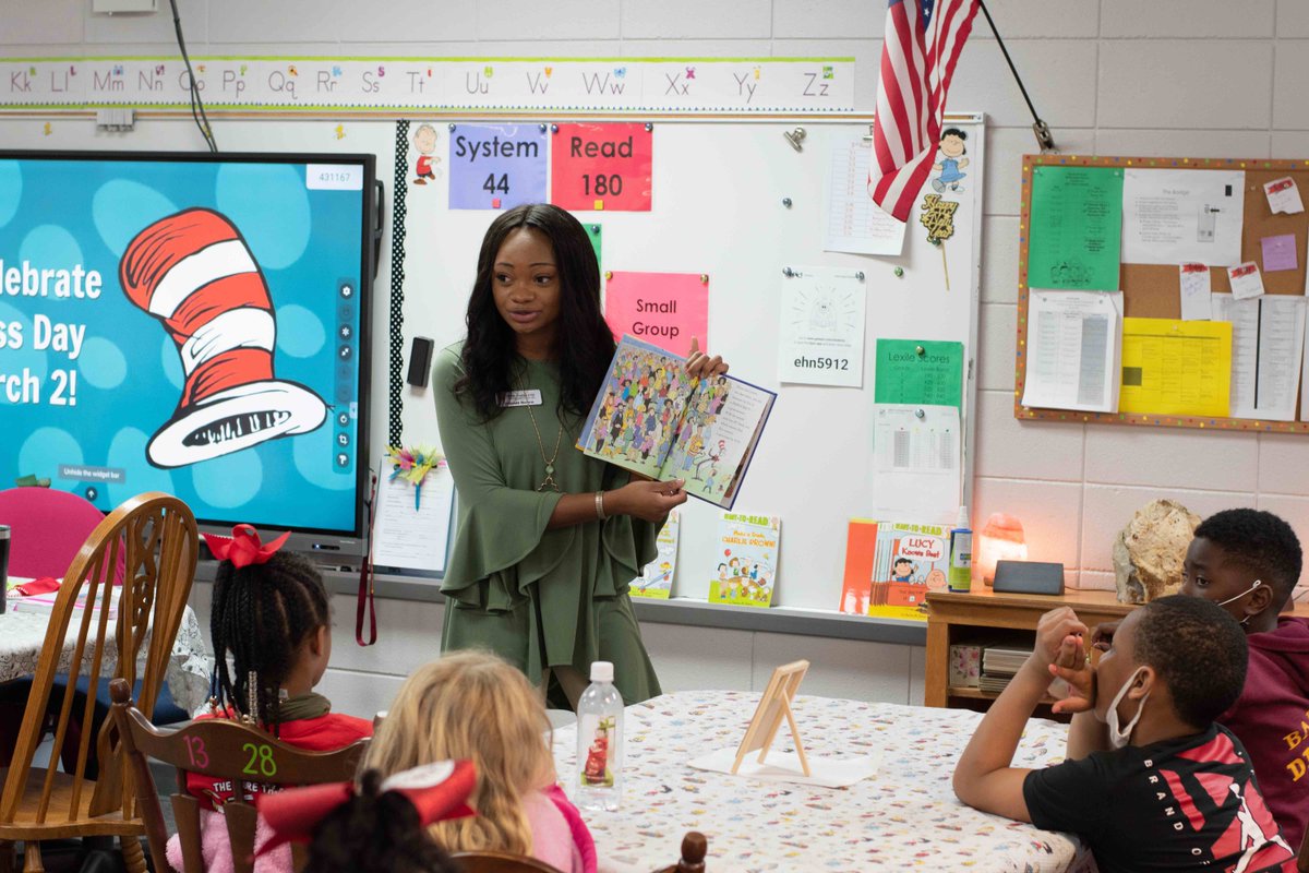 CoopsVote's tweet photo. On Wednesday, during #NationalReadingDay, our pals at @MiddleGAEMC and @SValleyEC shared the importance of civic engagement with the next generation of co-op voters with the help of Dr. Suess's, "One Vote, Two Vote, I Vote, You Vote! #MakingVotingEveryonesJam #CoopsVote https://t.co/xBfQFXbSWL