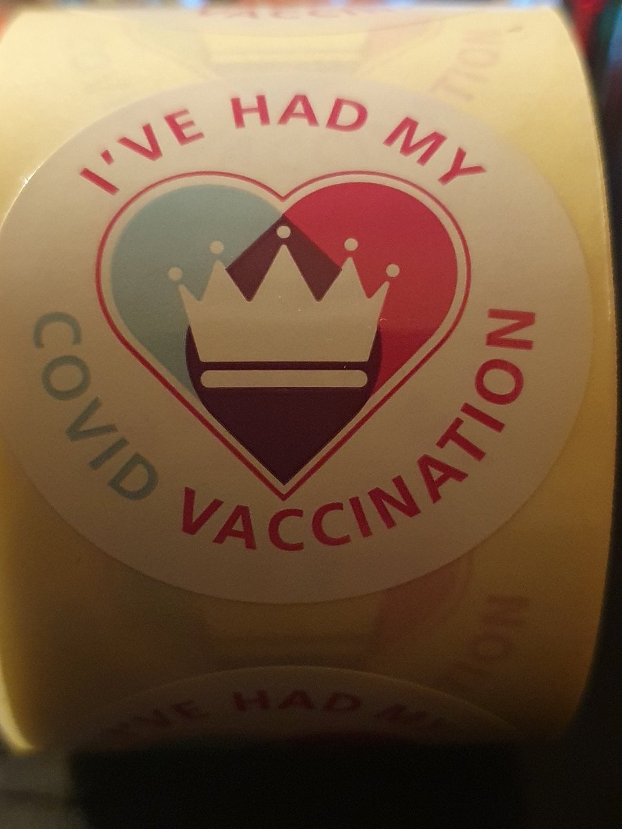 4th Covid vaccination rollout to all UHB haemodialysis patients complete. Thanks to all involved. Lots of stickers stuck! <a href="/annette_dodds/">Annette Dodds💙</a>  <a href="/uhbtrust/">University Hospitals Birmingham</a> <a href="/StringerSteph/">Steph Stringer</a>