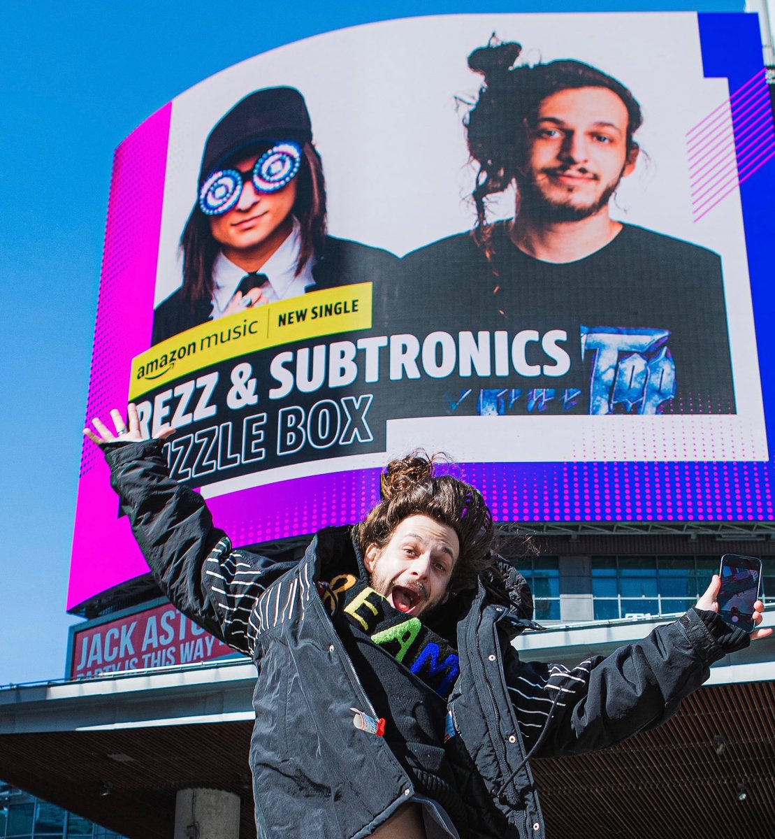Subtronics's tweet photo. HEY MOM WE GOT ANOTHER BILLBOARD 

@OfficialRezz https://t.co/tDtTybS2Qi