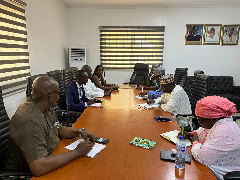 NIHOTOUR_NG's tweet photo. Earlier today in #Abuja, a delegation from #Senegal #Tourism #Board (#ASPT), led by Mr. Khadim Amar, came on a Courtesy Visit to #NIHOTOUR. The team had productive deliberations with NIHOTOUR #Management.
/detail 👇
@FMICNigeria @UNWTO @WTTC @ProfOsinbajo @abujatrends @NKangiwa https://t.co/ePLwOZsvTg