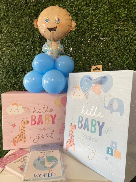 PartyIrish's tweet photo. Making your baby gifts extra special with our beautiful boxes, bags and wrapping 👶💗

https://t.co/0AhV2oJjXR https://t.co/CLNKIJHWSN