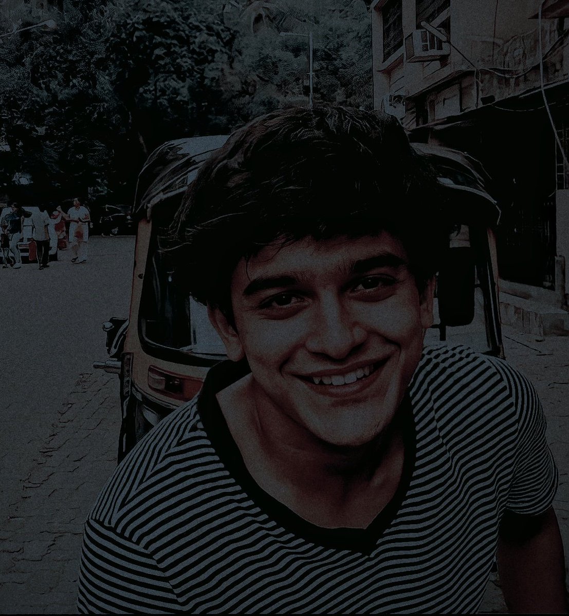 _ishaqzaade_'s tweet photo. खयालों में लाखों बातें यू तो कह गया
बोला कुछ न तेरे सामने 🤍🎀 https://t.co/WI51qGQFQp
