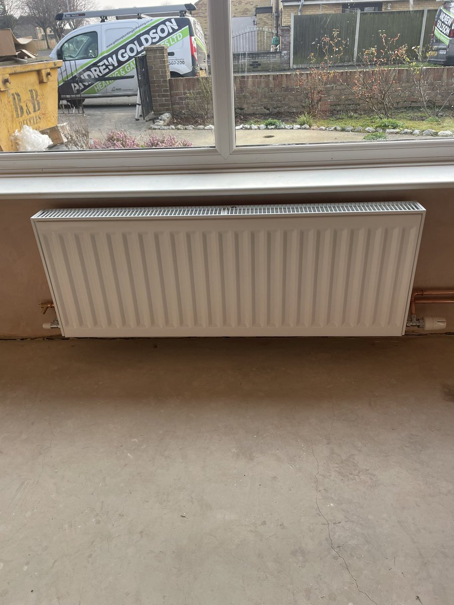 @AndrewGoldson Goldiefather tweet media