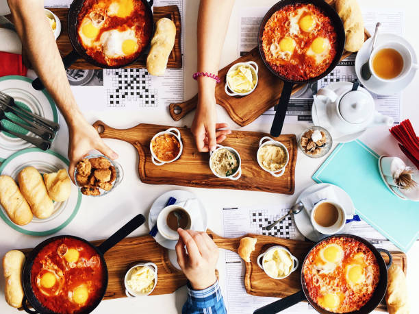 Here at Munch, we work hard to create delicious melas for families of all sizes. Let us serve up a delicious dinner with our fresh recipes. Call today for more information. (216) 231-0922