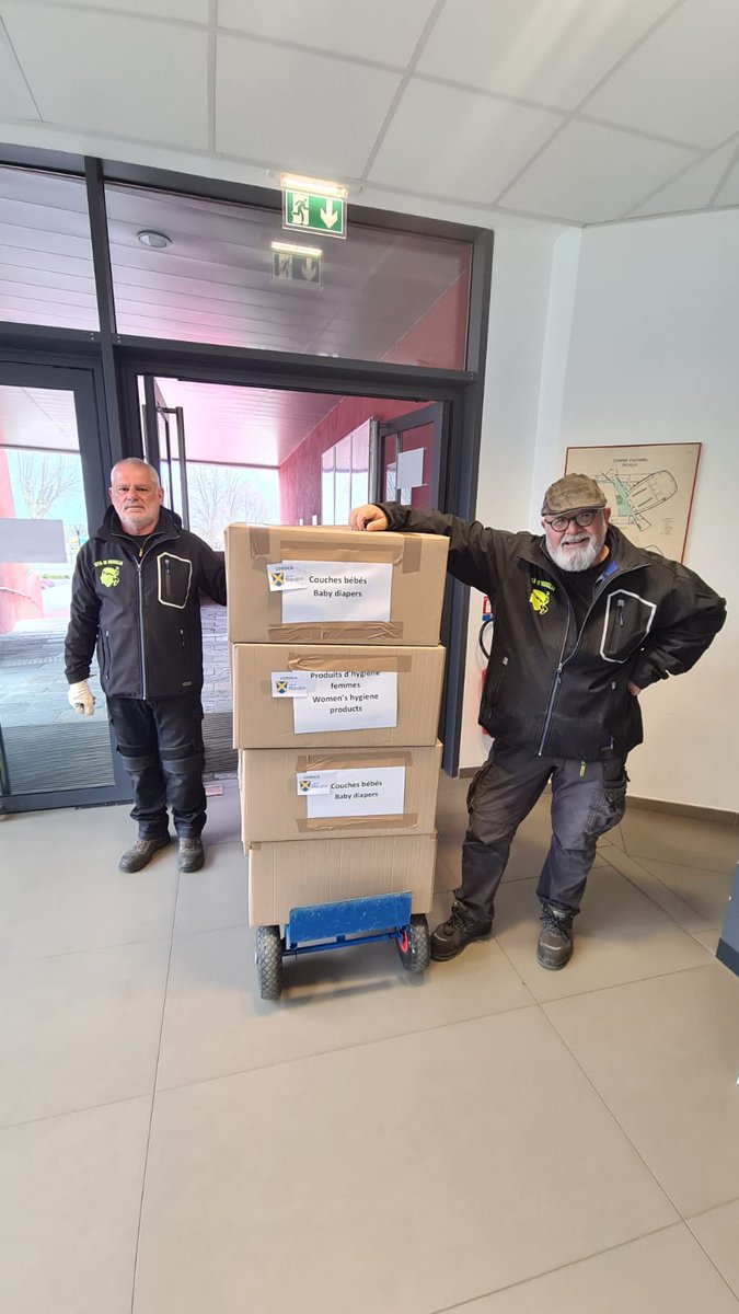 🇺🇦 🤝Biguglia solidaire de l'Ukraine ! 🤝 🇺🇦 

Un grand merci aux nombreux donateurs ainsi qu'aux bénévoles et agents de la mairie pour leur travail et leur implication 👏

🤝La collecte se poursuit dès lundi 7 mars jusqu'au vendredi 11 mars, de 9h à 17h ! 💪

📍Spaziu Culturale