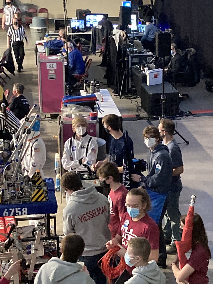 KMRobotics's tweet photo. We’re up next #otternauts #rapidreacts #northernlightsregional #firstRobotics https://t.co/fduQnWKqUP