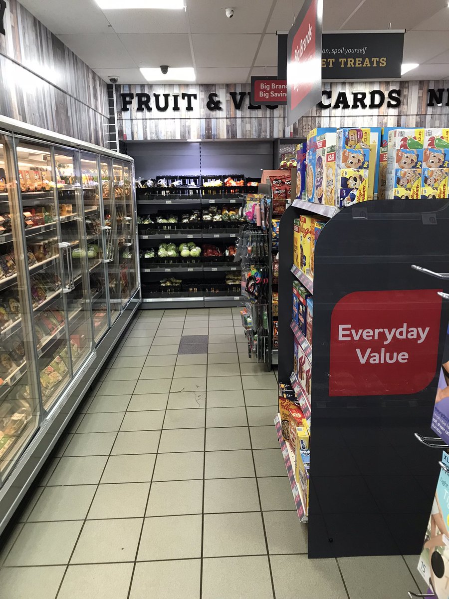 NisaSDMScotland's tweet photo. Good use of new POS package at Shajaz Ali’s store in Larbert which has updated internal and external signage .Shout out to Thomas Bryce for getting up the ladder as I am too old and suffer from vertigo https://t.co/NO5FdrME51