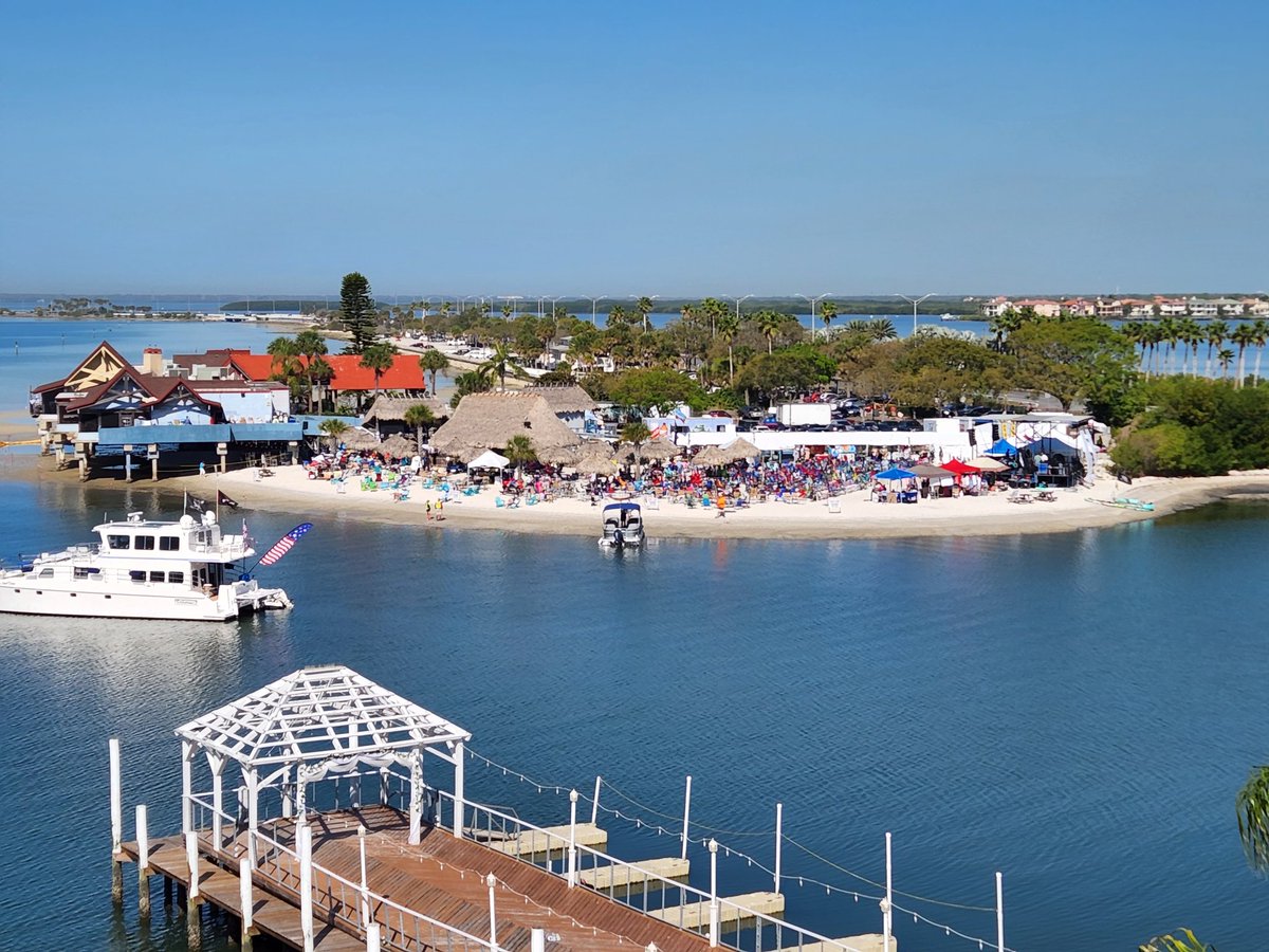 Let the fun begin... Day 2 of Music on the Bay 2022 #TropRock #IslandMusic #TropRockMusic #Parrotheads #MusicOnTheBay