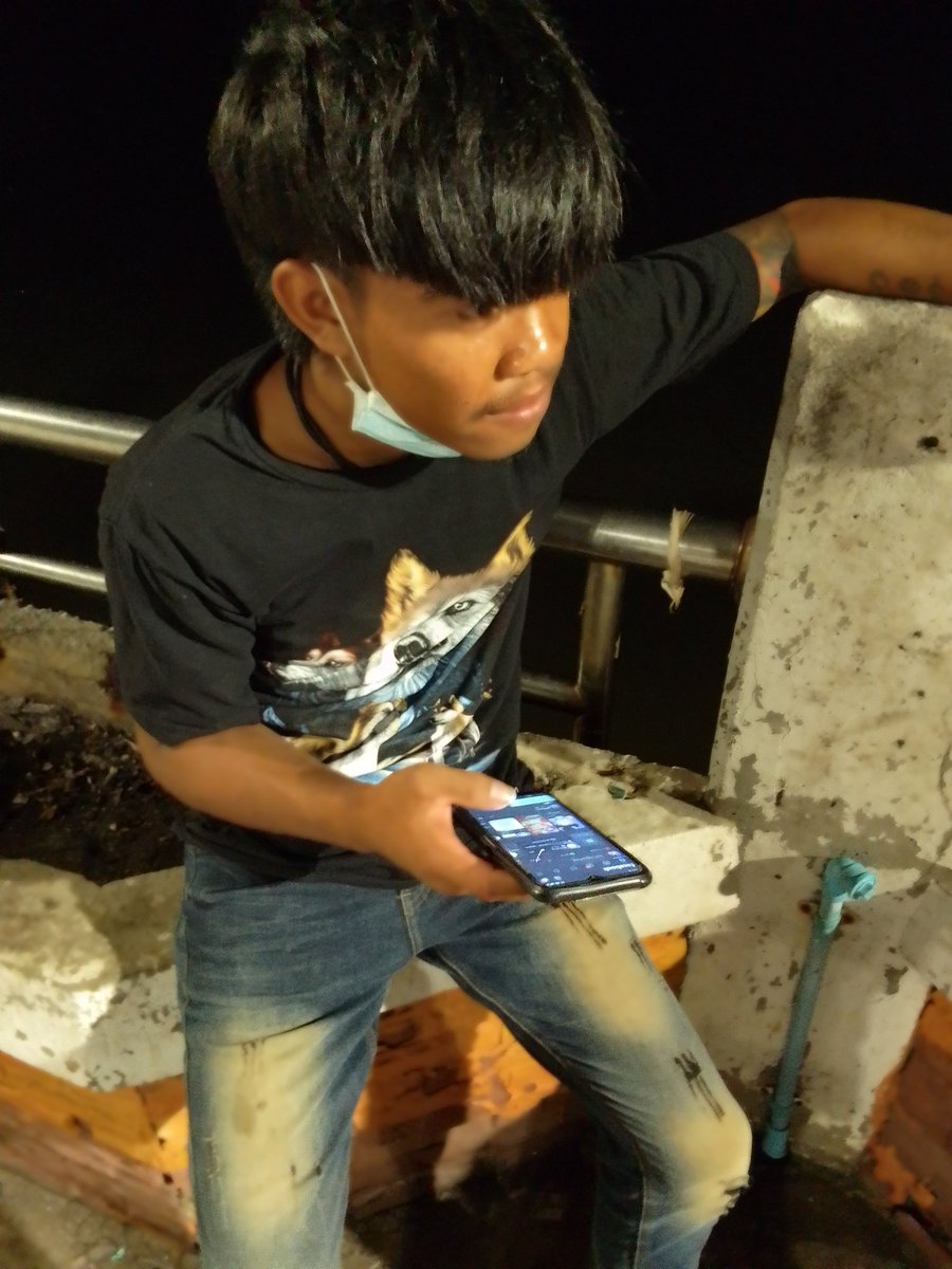 BellKayRay's tweet photo. @v8CliFwCnvtwA3e 
เพื่อนผมรับงานคับ ชายแท้100%
#แบริ่ง วัดด่าน บางปู https://t.co/XVMNsnElIn