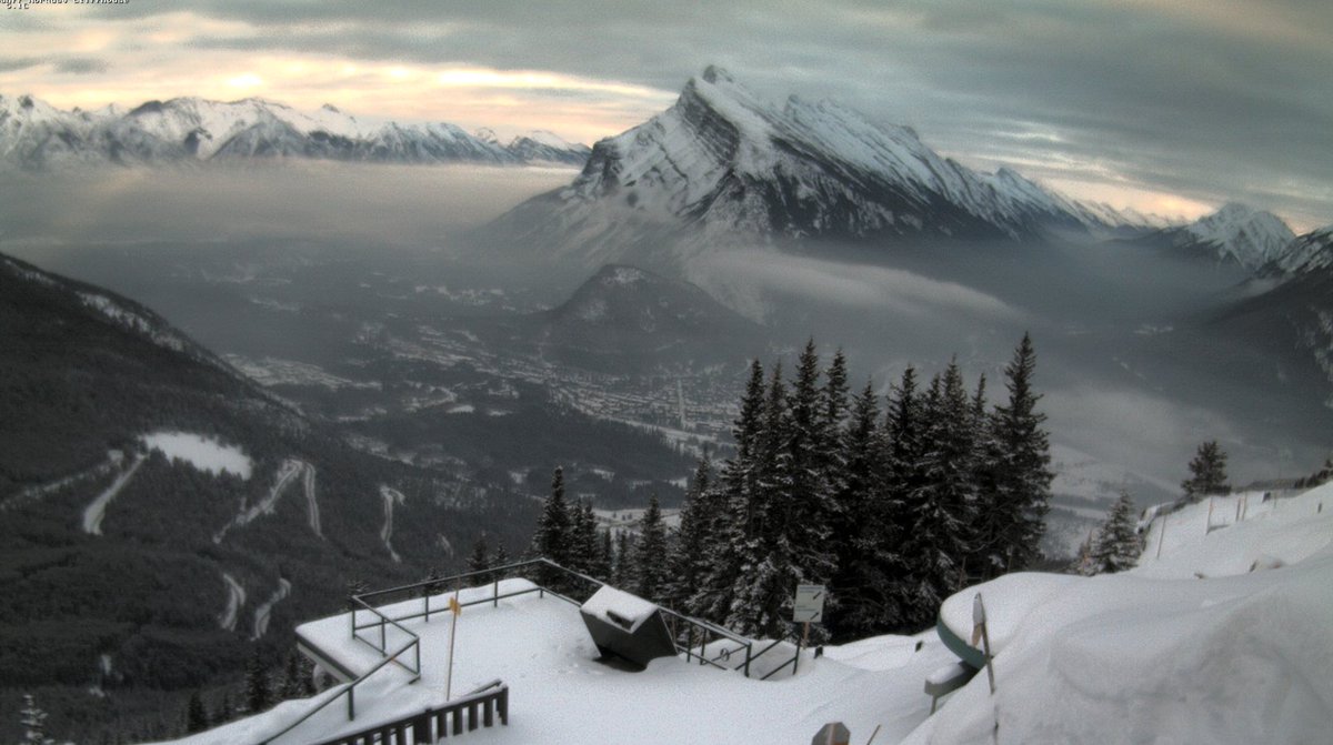 SkiBig3's tweet photo. .@MtNorquay is looking fluffy this morning! #MightyQuay #Webcams https://t.co/X5uv6rxDOs