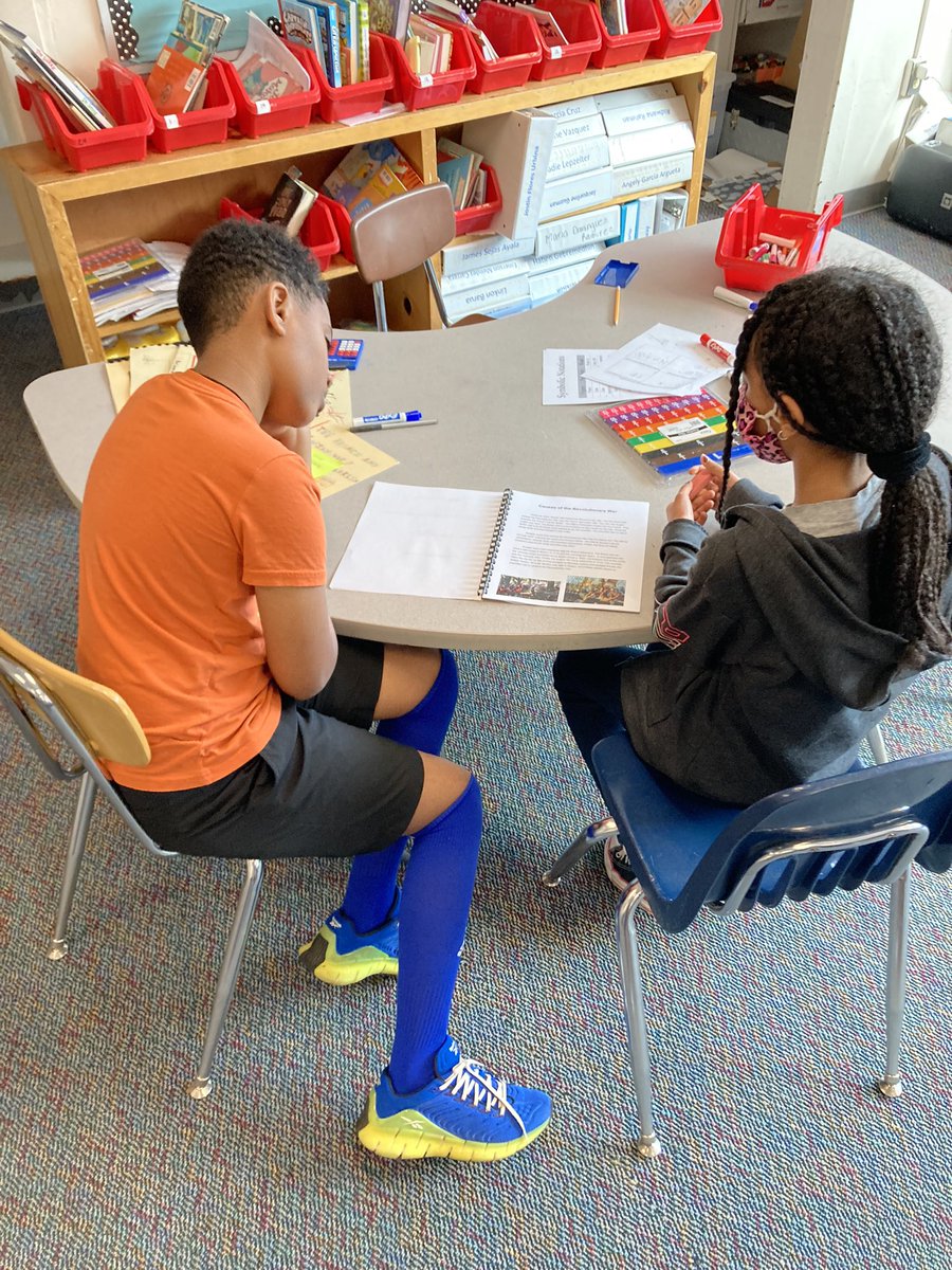randolph4th's tweet photo. These @RandolphStars did such a great job presenting their Revolutionary War books! After weeks of research, composing and editing, their final products turned out great! @Ms_Elcan @n_prioletti @randolph_reads https://t.co/Y4SUhwfH1O