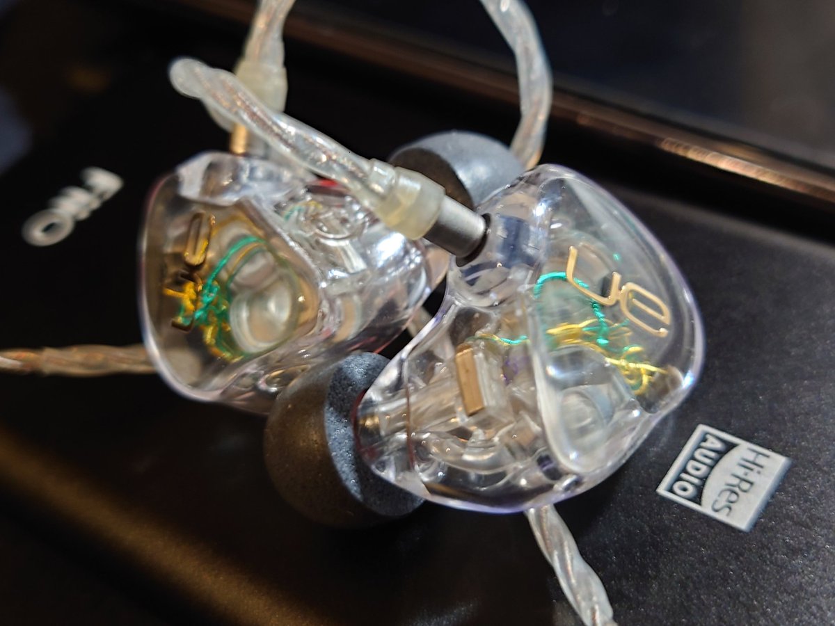 gushia787's tweet photo. My new gear…
UE6pro to-go着弾した
#iuseUE #UEPRO https://t.co/Q1r3GMtUxQ