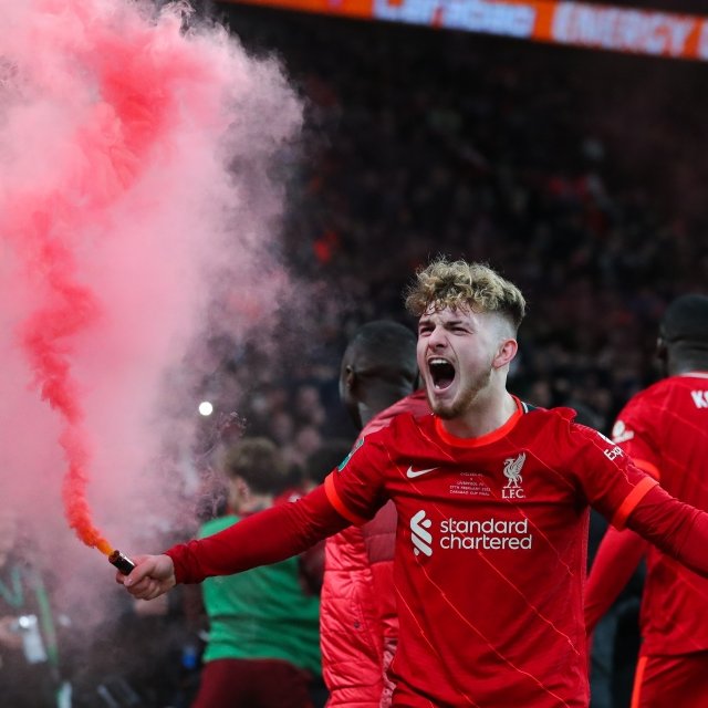 SurpriseShirts's tweet image. If Harvey Elliott gets on the pitch for Liverpool against West Ham today, we'll giveaway a surpriseshirts.co.uk Mystery Box! 🔴🏴󠁧󠁢󠁥󠁮󠁧󠁿

👇 How to enter
♻️ Retweet
✅ Follow Us

That's it! Good luck 🍀