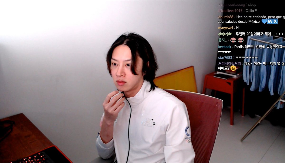 heechulfacts's tweet photo. ☆Kim Heechul is live on Twitch now!💙☆

Watch 김희철입니다 (heewitch) with me on Twitch! https://t.co/yVCqEhJUMc  

#HEEwitch #Heechul #희철 #김희철 #金希澈 #ヒチョル #우주대스타 #우주대스타_김희철 #KimHeechul #SuperJunior #슈퍼주니어 https://t.co/Jg0gbnNfkJ