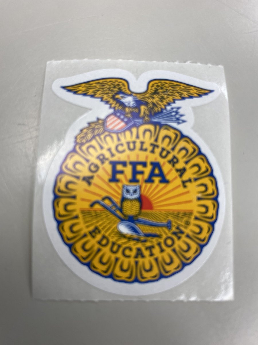 Our day <a href="/ElementarySw/">SullivanWestES</a> started with an informational presentation from FFA members from <a href="/sullivanwesths/">Mark Plescia @SullivanWestHS</a> thank you <a href="/PaddyMcCarthy9/">Paddy McCarthy</a> for arranging this. <a href="/KMBressler/">Kathleen Bressler</a>