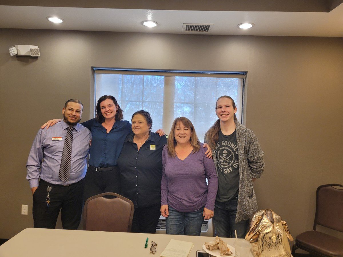 Meet our new community service volunteer squad from Home2 Suites, Residence Inn, TownePlace Suites, and Springhill Suites Roseville! Today was their 1st meeting where they bounced ideas off of one another to create the most effective way of giving back to the community.