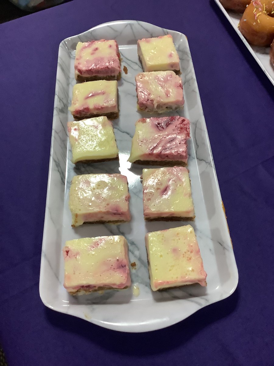 ferendune's tweet photo. Cake tasting day at Ferendune @ferendune @AndrewESeal https://t.co/CiwF9pL40k