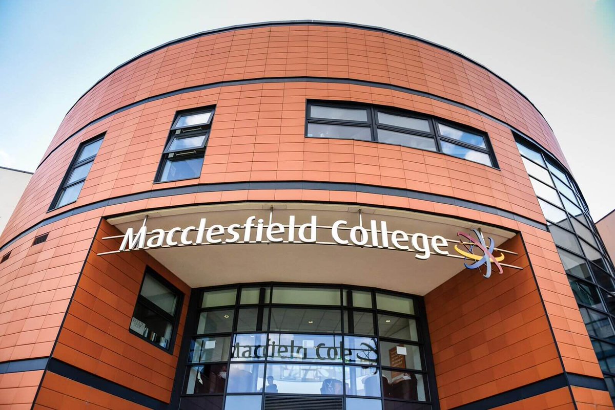 MaccCollegeNews's tweet photo. APPRENTICE OPPORTUNITY 💼

We have a fantastic opportunity available to join our Macclesfield College team as an apprentice, working with our Learner Experience team. 📖

To find out more and apply, follow the link below. 👇
https://t.co/L73tPa83KV https://t.co/haeJjuDPqW