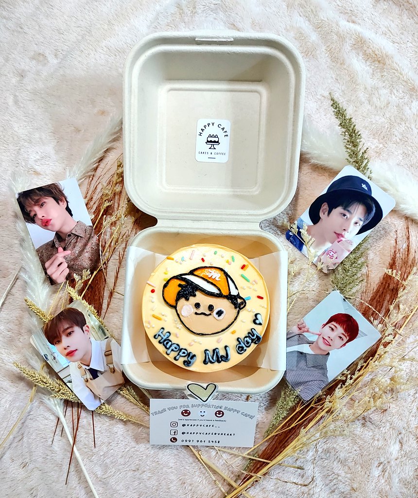 __myungbinnie's tweet photo. Happiest 29th Birthday to a very special guy who is simply gorgeous. I wish you all the health and happiness today and always. I hope you get everything that your heart desires this year!

I love you, Kim Myung Jun! 🧡

#MJ #엠제이 #HappyMJDay #똑똑똑_오늘_MJ생일인데요_계세요 https://t.co/amN4Z3si6E