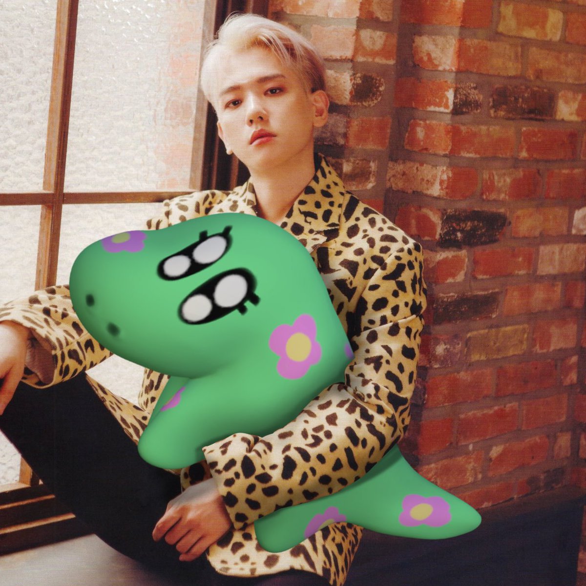 nnickonthefloor's tweet photo. @_iamnickname “ รางวัลที่สองของเรา “

“ ตุ๊กตาน้องกีกี้นั่นเองค่ะ! “

ตุ๊กตากีกี้ตัวโตน่ากอดถูกหยิบขึ้นมาอวดน้องๆทุกคน

“ กอดนุ่มสบายโดนใจเด็กไทยทุกคน “

“ ขนาดน้องแซนด์ยังรักกีกี้เลยค่ะ “

“ มีกีกี้เป็นของตัวเองง่ายๆโดยไม่โดนง้าบเชียวนะคะ🥺 “ https://t.co/xAstvTuRiS
