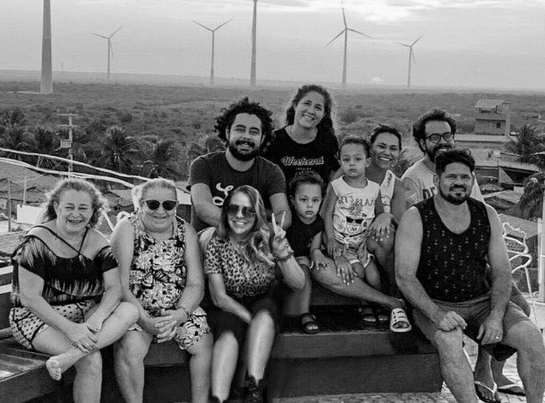 laraneles's tweet image. A foto// O quadro que eu pintei da foto
Deu muito trabalho sério🤧