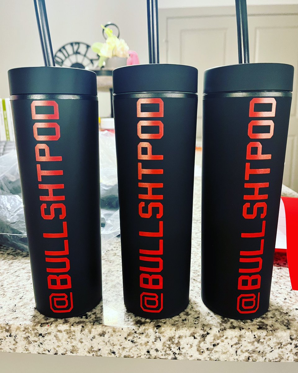 Happy Friday Bulls fans! As promised on our last podcast we are doing a little giveaway. We have these amazing water bottles that are so easy to win! All you have to do is retweet and reply to this with a screenshot of you listening to our last pod. Winner announced Sunday!