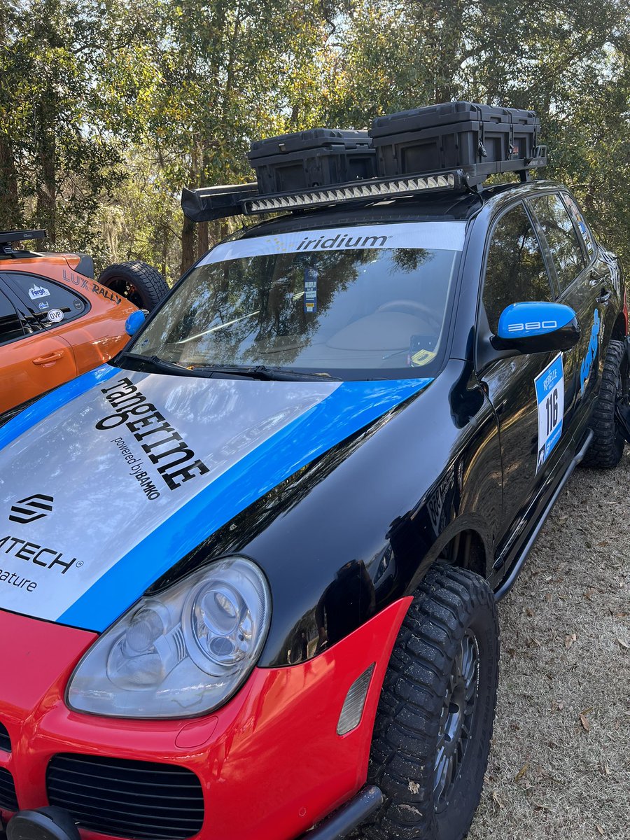 klindsey1's tweet image. Women working with Iridium. #werksreunion #iridiumcomms #mcqinc #womeninsatellite #porschecayenne #ameliaisland