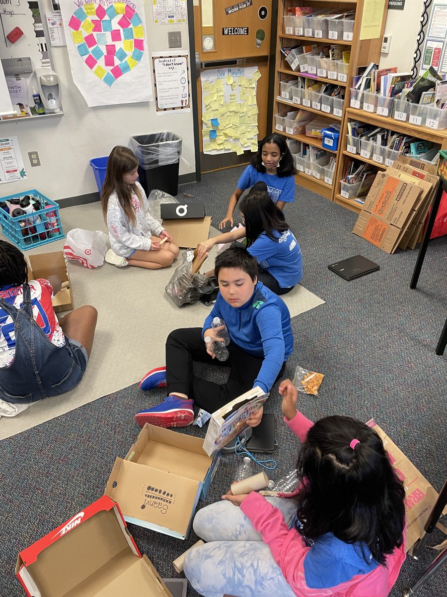 Mrs_AndersonTX's tweet photo. #robertsonday2innovate
#friscofutureready
#robertsonU
#robertsonlearns
Innovator's Day is here!! https://t.co/hm1LgPj79P