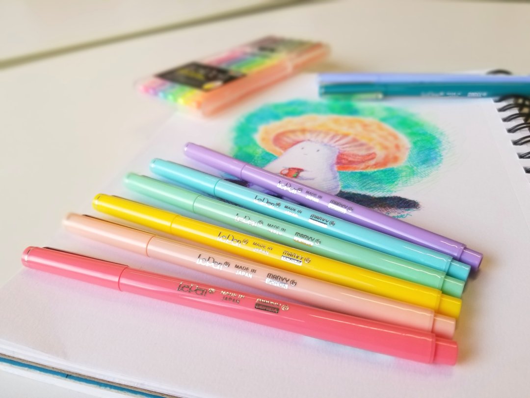 LCCBookstore's tweet photo. At the Bookstore we’ve got you covered with a selection of LePen marker pens for when you want to bullet journal with every color of the rainbow or just doodle to pass the time

#LCCBookstore, #Bulletjournal #collegelife #art #doodle #collegebookstore #artsupplies #lepenmarker https://t.co/qslaTS68RR