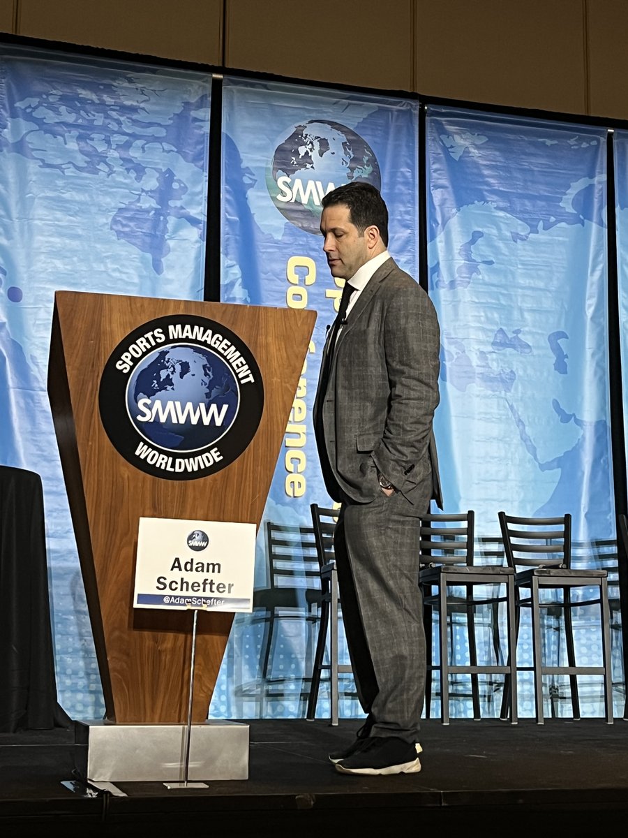 SMWW's tweet photo. Even while heβs speaking heβs hard at work! @AdamSchefter speaking at our conference is such a blessing!
#SMWW2022 #schefter #nflreporter #NFL #networkung #workinsports #sportsbiz #SMWW #SMWWProud https://t.co/hjFH8sf3Pz
