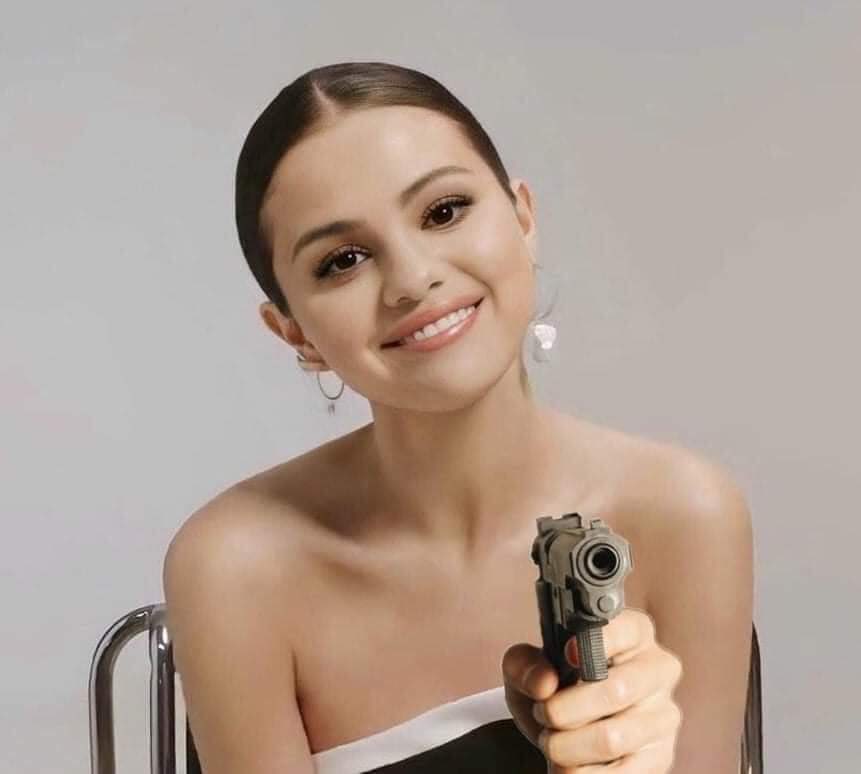 selena_gomez_ie's tweet photo. Selenators Assemble! @selenagomez
Is leading in 2/3-
Favorite Pop Album
2. Revelacion: 23K (Gap -25K)🚨

Favorite Pop Artist
1. SG- 10K (Gap +8K)✅

Favorite Female Artist
1. SG: 14K (Gap +11K)✅

100replies/RTs-
I vote for Revelacion as #AlbumFavoritoPop in the #LatinAMAs 2022 https://t.co/20NvavTnQ1