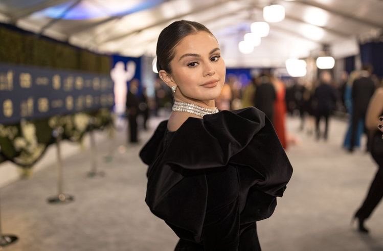 VoteSelenaGNow's tweet photo. I vote for Selena Gomez as #ArtistaFavoritaFemenina at #LatinAMAs 2022

RT to vote too! https://t.co/F63C8VCoUa