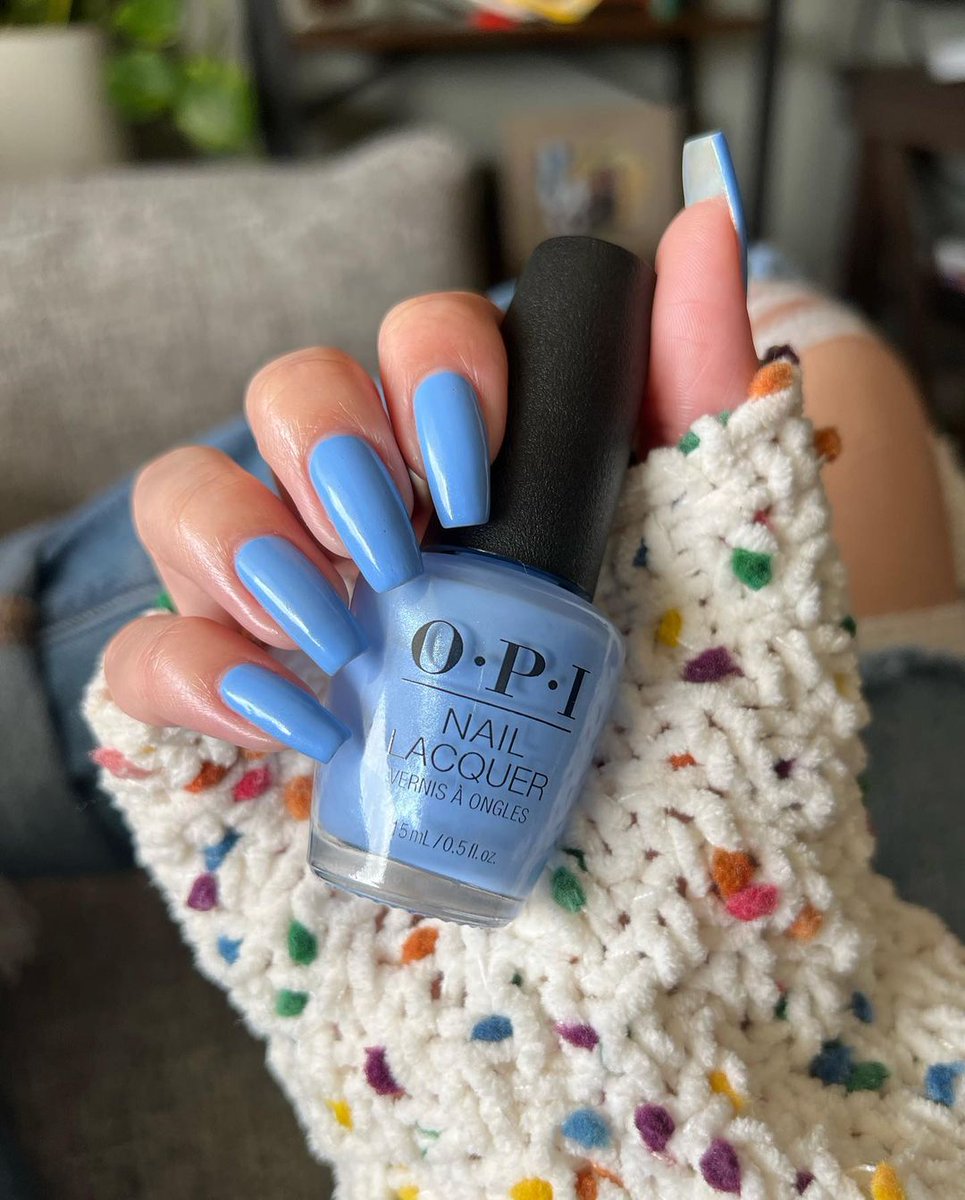beyondpolish's tweet image. ⭐⭐⭐⭐⭐ Ana @avmasnails said "This blue is amazing, the shimmer really makes this polish stand out!" Have you tried out @OPI Can't CTRL Me yet?
​
​Shop now:
​beyondpolish.com/collections/op…
.
​.
​.
​.
​#OPIxXbox #ColorIsTheAnswer