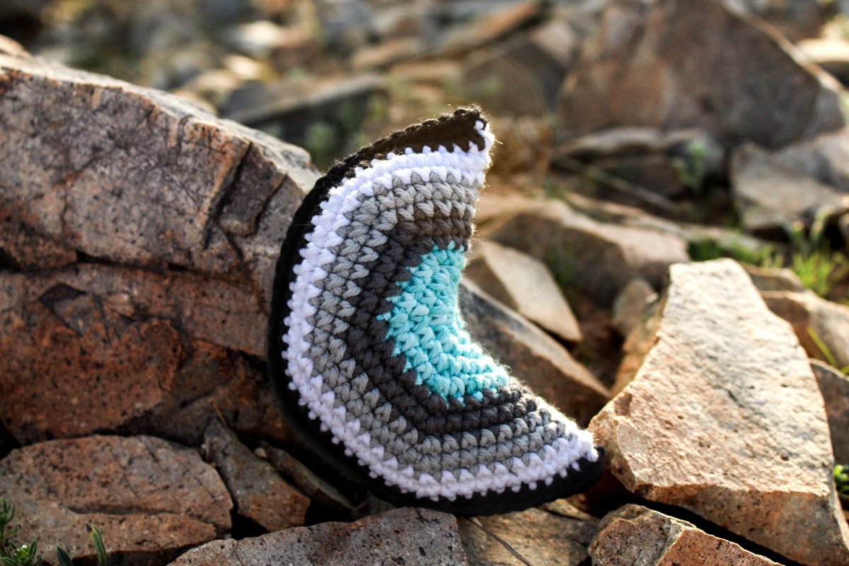 Courtney | The Knitted Arrow tweet media