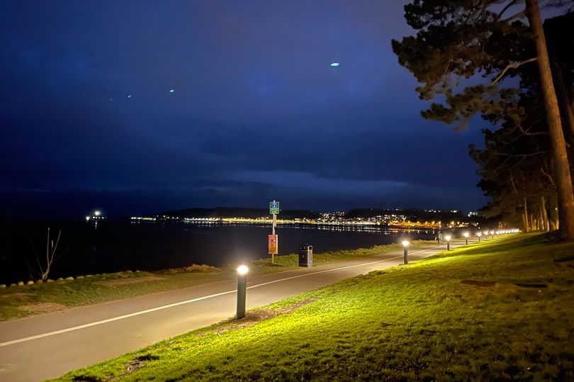 Promenade to be illuminated in Swansea from the Slip Bridge to Mumbles bit.ly/3HIYPht