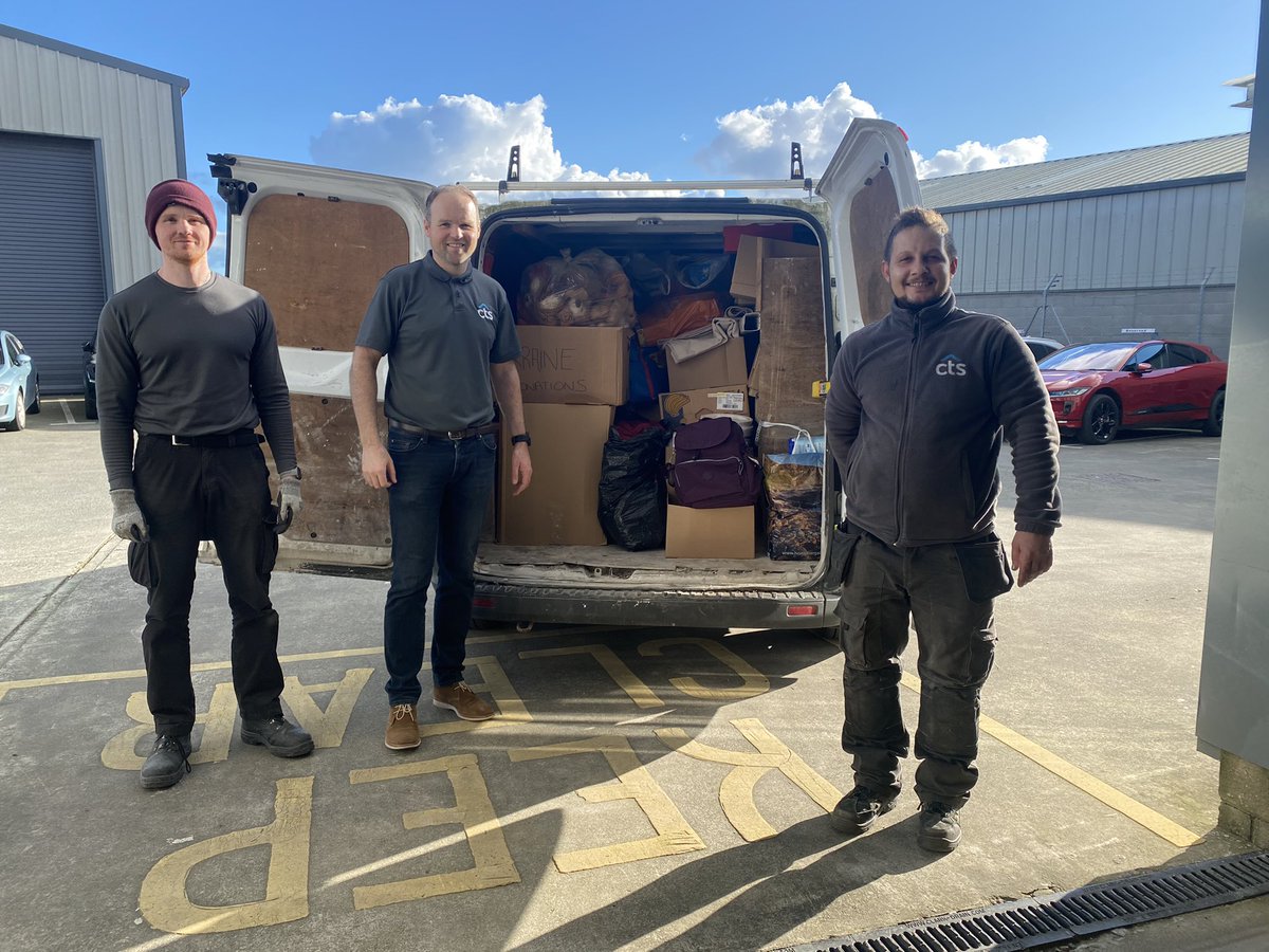 CTSWeAre's tweet photo. ๐๐จ๐ง๐๐ญ๐ ๐
๐จ๐ซ ๐๐ค๐ซ๐๐ข๐ง๐
Van is loaded thanks to the great work of #teamCTS. Massive thanks again to the local community for the overwhelming response we received.
#DonateForUkraine #PrayforUkraine https://t.co/3K3ptHAR3O