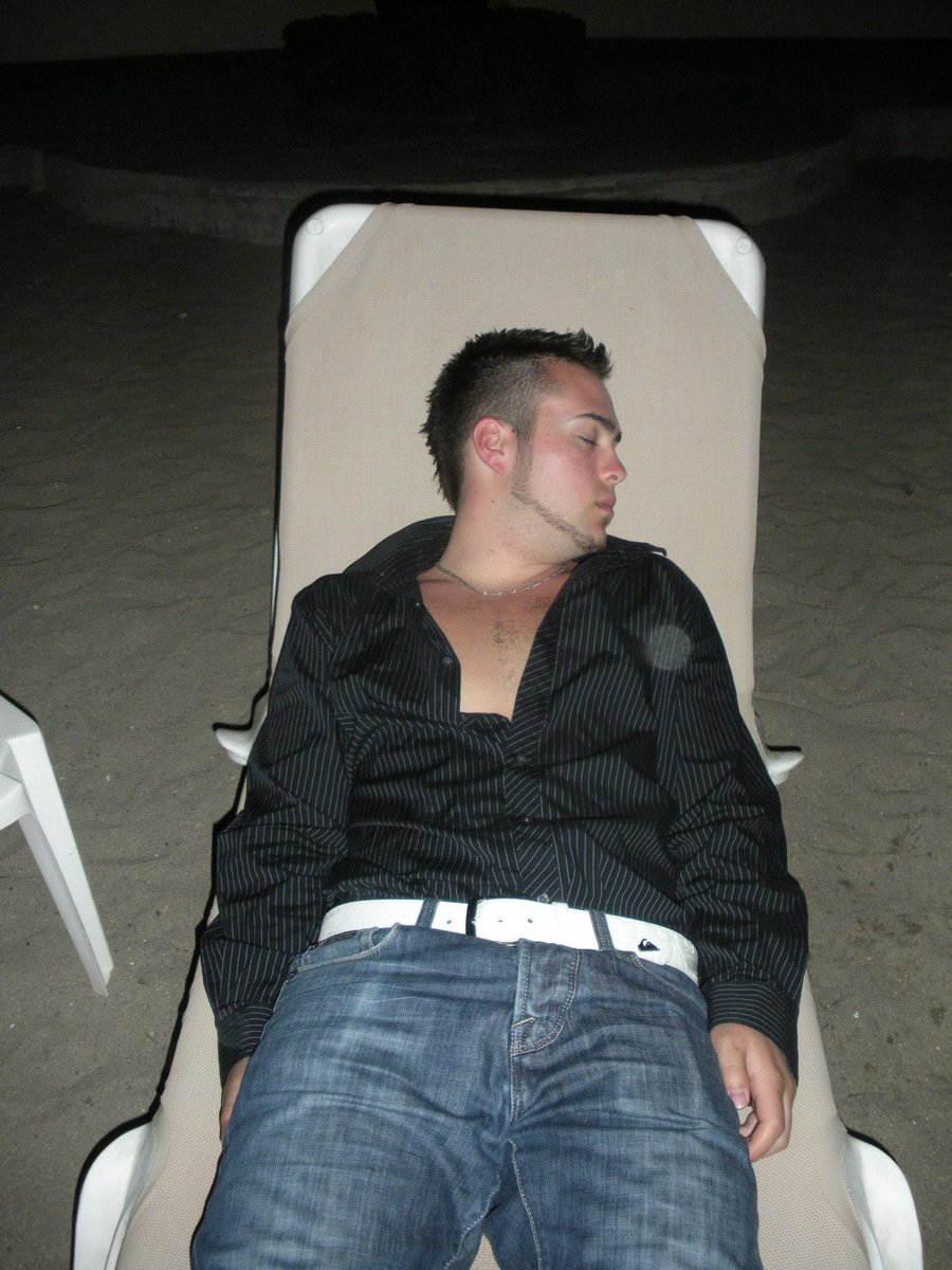 Little Mexican snooze Charch c/w white belt, oversized, unbuttoned pinstripe dress shirt &amp; fohawk. #charch #amnasty #memories <a href="/nielsonTSN1260/">Dustin Nielson</a> <a href="/Lieutenant_Eric/">Lieutenant Eric</a> #blessed