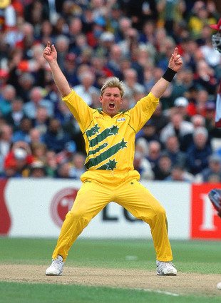 manishmaadam's tweet image. #ShaneWarne Shocking and Breaking : Absolutely devastated to hear about the demise of legend #ShaneWarne 💔 A colossal loss to the cricketing community. Deepest condolences to his family and friends. May his soul rest in peace. #Australia