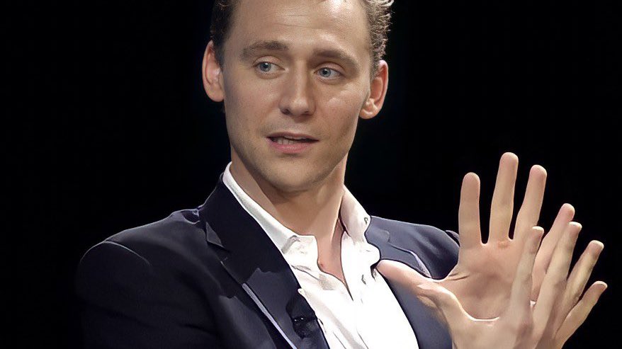 Loki's charm | Multiverse tweet media