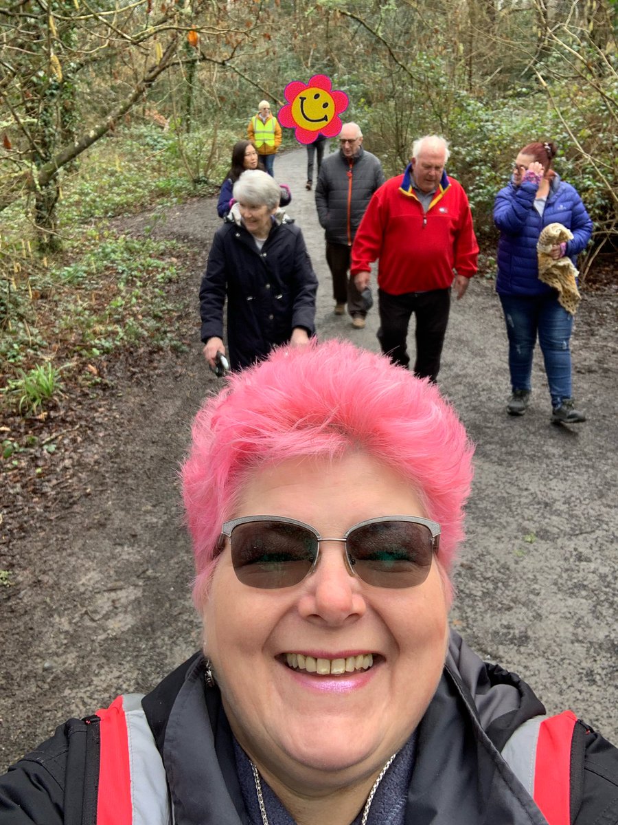 WorksWalking's tweet photo. We were lucky that the rain had stopped for our walk around the lake on Thursday and we all had a lovely time! 👣😊#walking #ConnectingActivelyToNature
#WalkYourWay #EveryoneNeedsNature https://t.co/5ykeZaAlDB