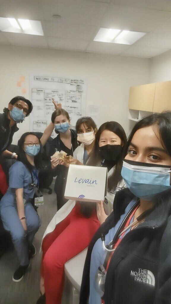 Didn’t know a year ago how much food intern year would bring! Thanks <a href="/AlliVMD/">Allison Vise MD</a> <a href="/tmmeade1/">Tina Meade</a> ft <a href="/meganjang/">Megan Jang</a> <a href="/BrighamMedRes/">Brigham and Women's Medicine Residents</a>