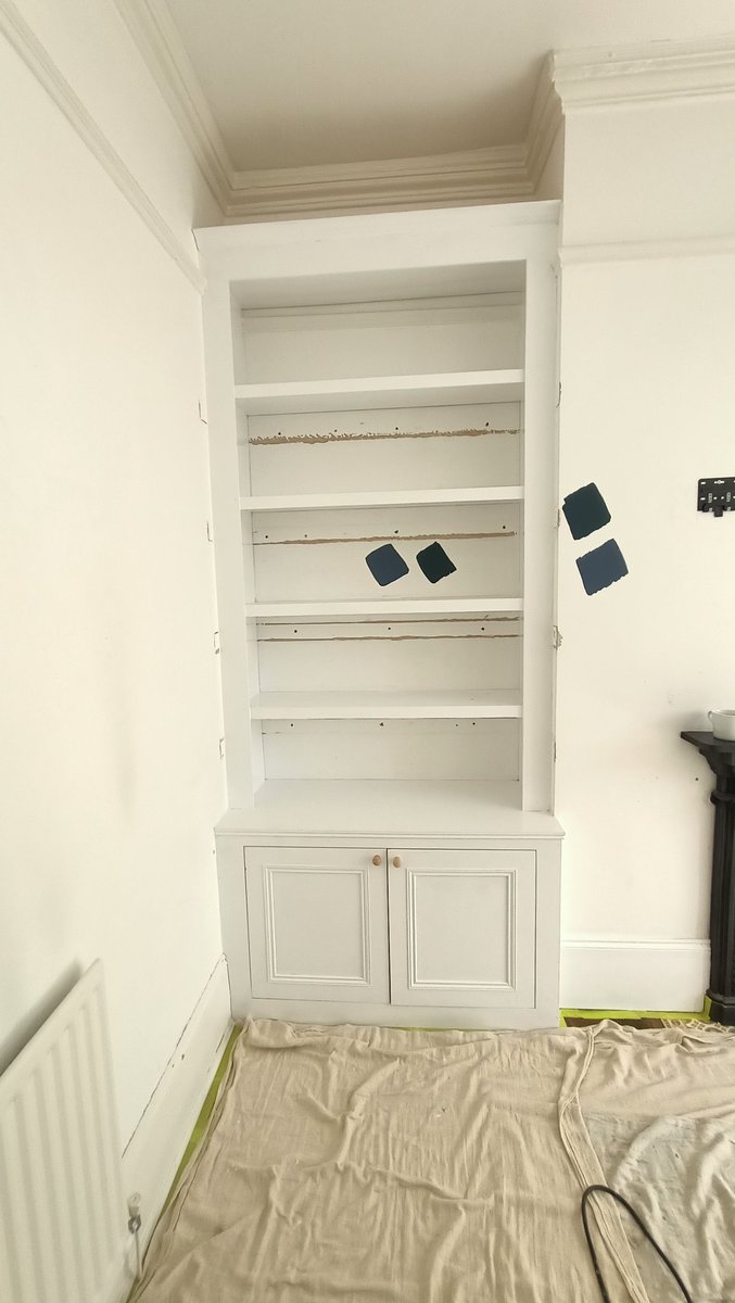 brooksdecor71's tweet image. Latest work
Ceilings, Walls and Woodwork All White, Feature Wall Stiffkey Blue both @FarrowandBall