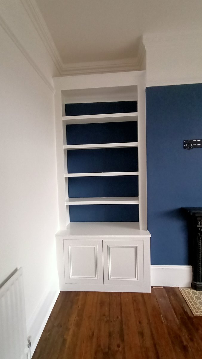 brooksdecor71's tweet image. Latest work
Ceilings, Walls and Woodwork All White, Feature Wall Stiffkey Blue both @FarrowandBall