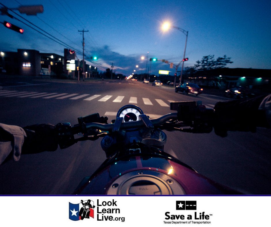 LookLearnLive's tweet photo. When riding at night, the distance between you and the vehicle in front becomes even more important. Remember to give yourself plenty of room to react and maneuver. #RiderTip #NightTimeRides https://t.co/ENPE9986ys