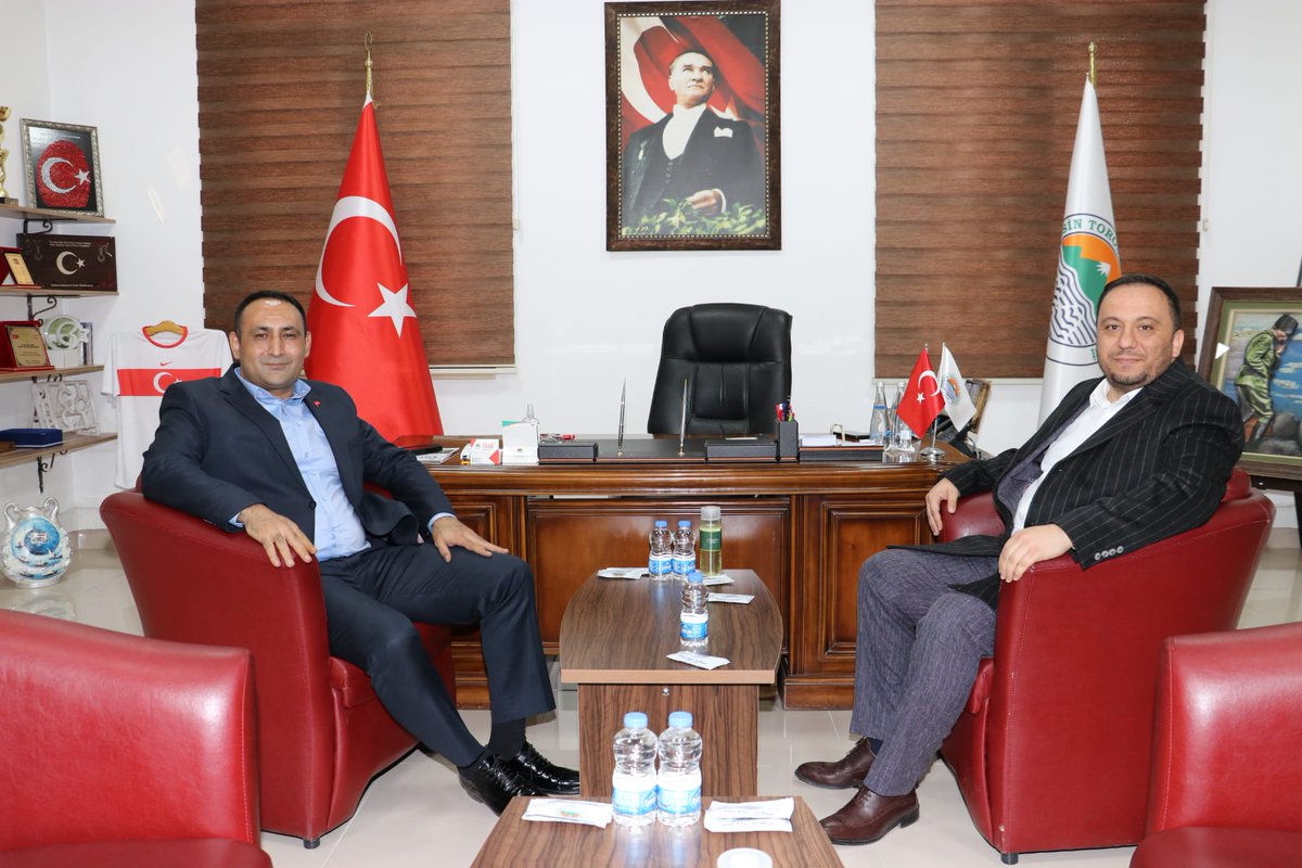 atsizafsin's tweet photo. Mersin Ülkü Ocakları eski Başkanımız Çağrı Ünel ile bir araya geldik. #BirliğimizDaimOlsun https://t.co/BYkSoX7EKP