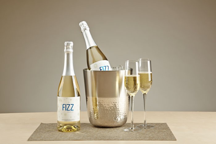 READY TO SHIP! Make an impact on your shelf with super bright #PolarWhite PS labels. This exceptionally bright white, super eye-catching #facestock has a premium uncoated vellum finish with high opacity – perfect for prestigious #wine and beverage labels! bit.ly/3CeViGq